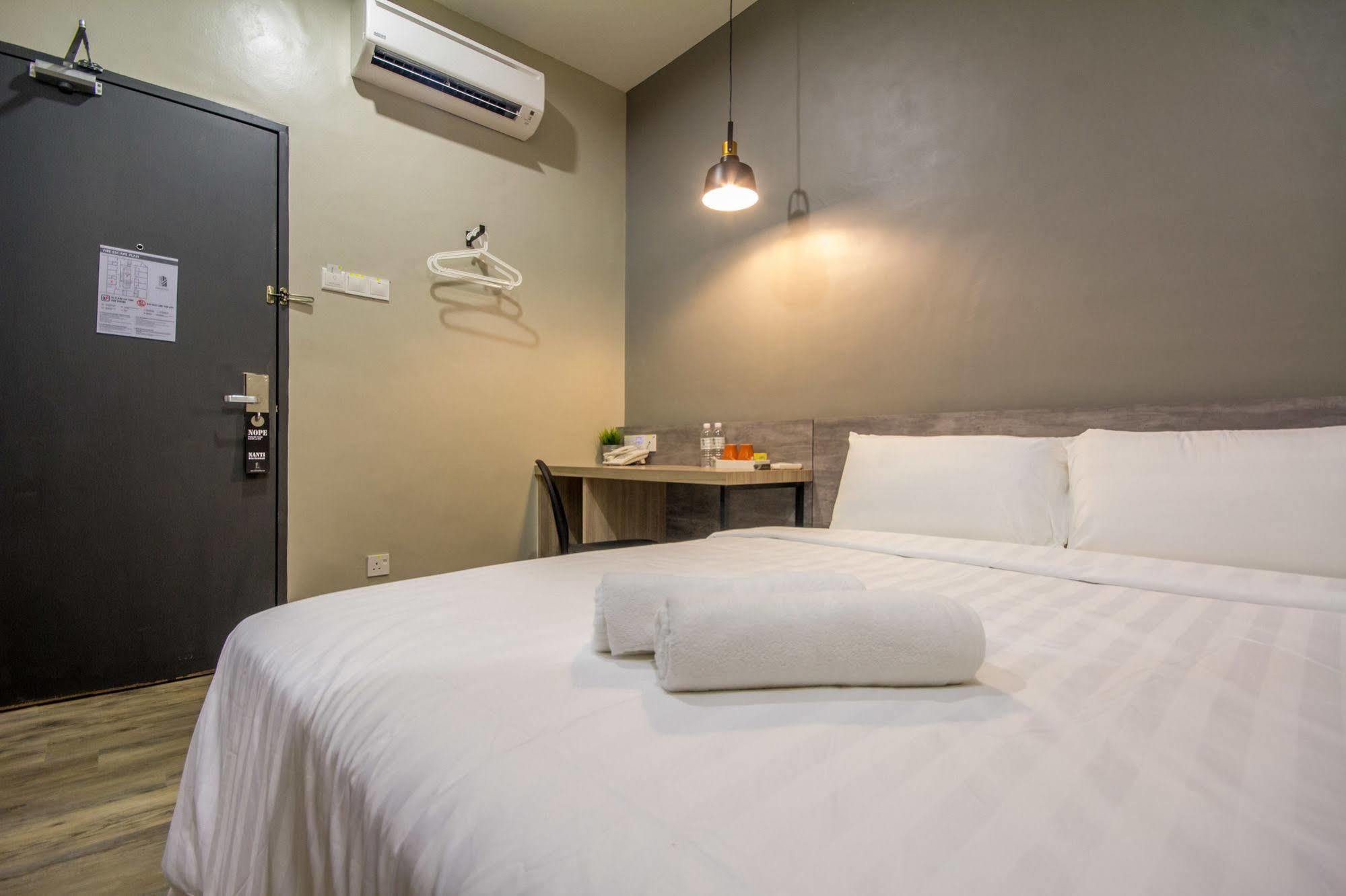 Chariton Hotel Alma Bukit Mertajam Exterior photo